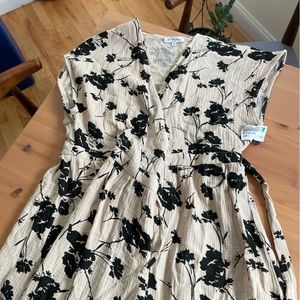 Linen floral print dress